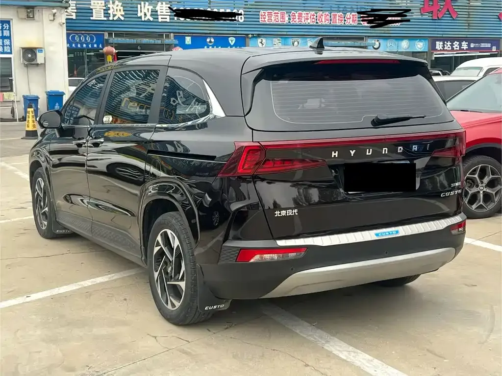 Hyundai Custo — фото 7