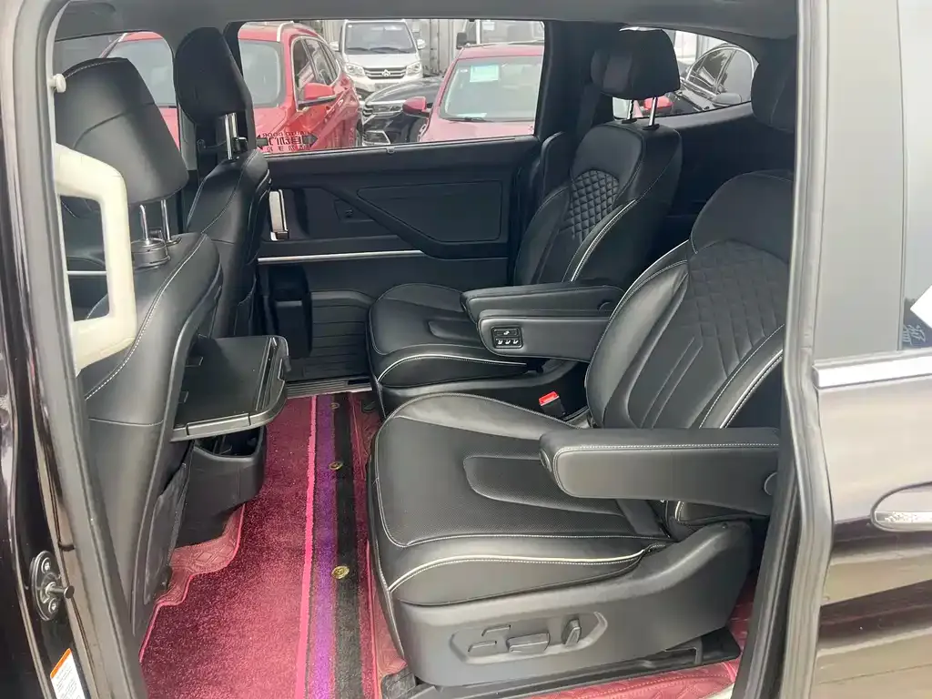 Hyundai Custo — фото 2