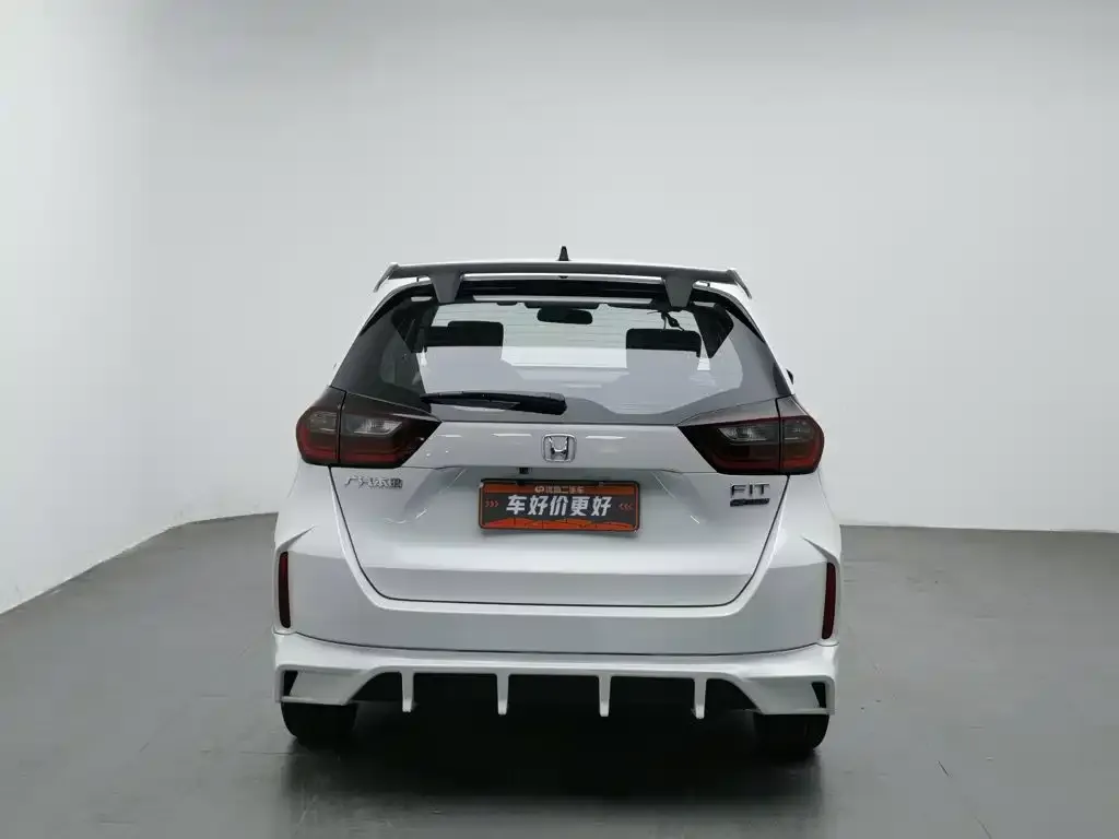 Honda Fit — фото 5