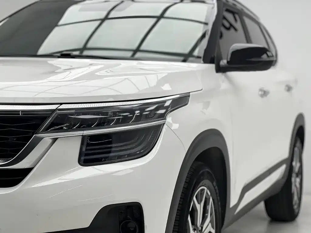 Kia KX3 — фото 5