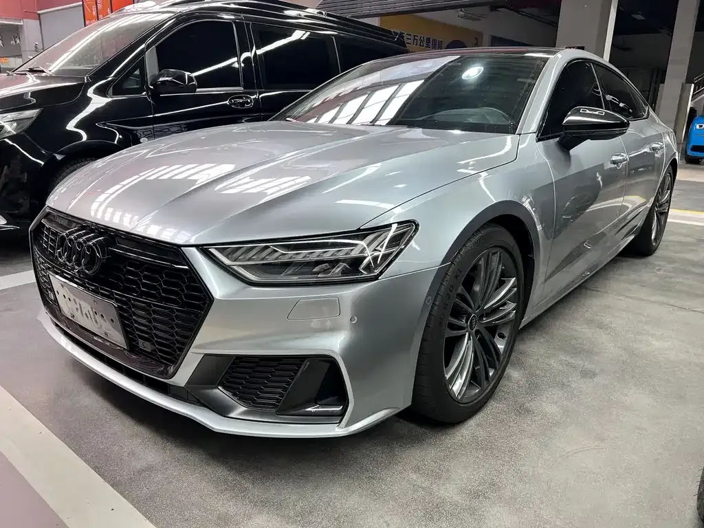 Audi A7 — фото 1