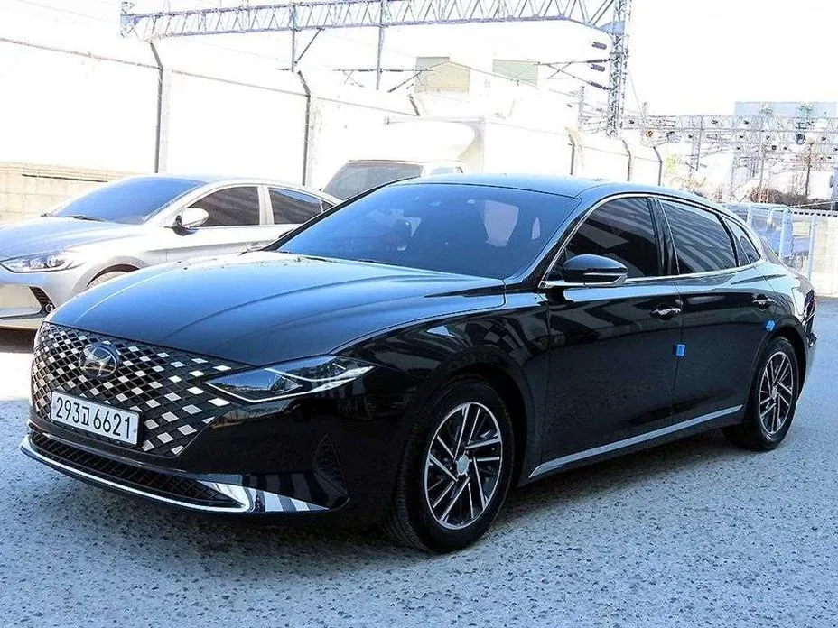 Hyundai Grandeur — фото 1