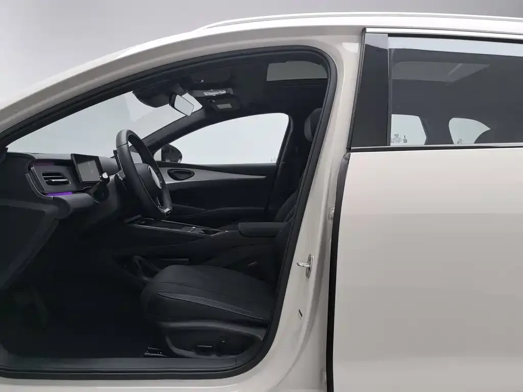 BYD Seal 06 DM-i Touring — фото 7