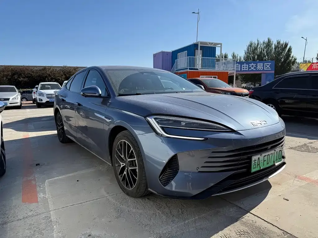 BYD Seal — фото 4