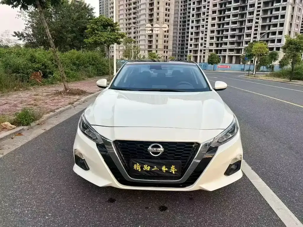 Nissan Teana — фото 3