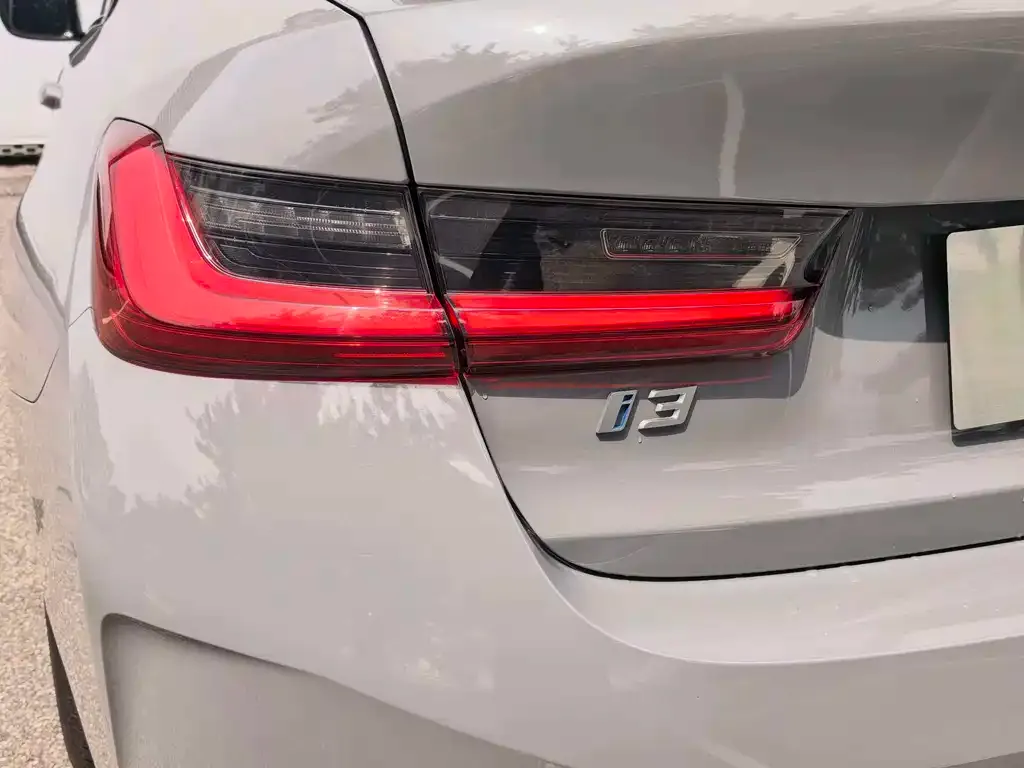 BMW i3 — фото 3