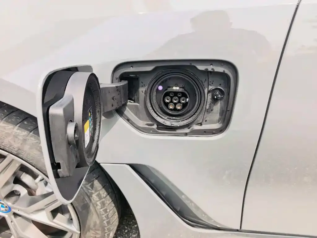 BMW i3 — фото 2