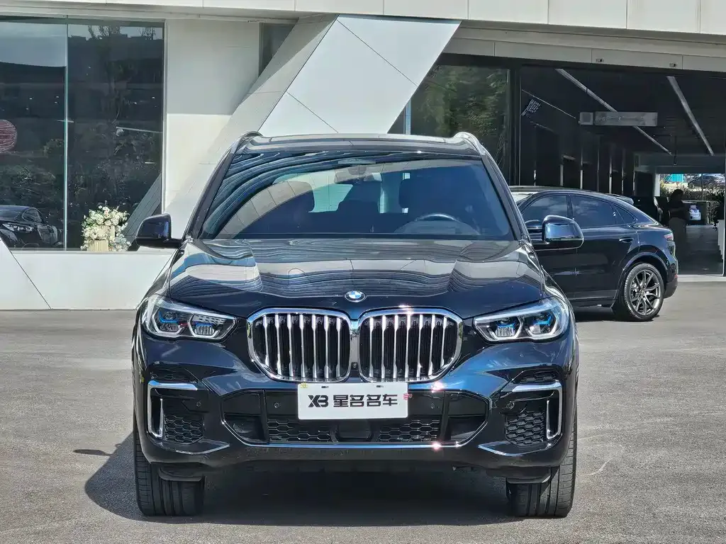 BMW X5 — фото 2