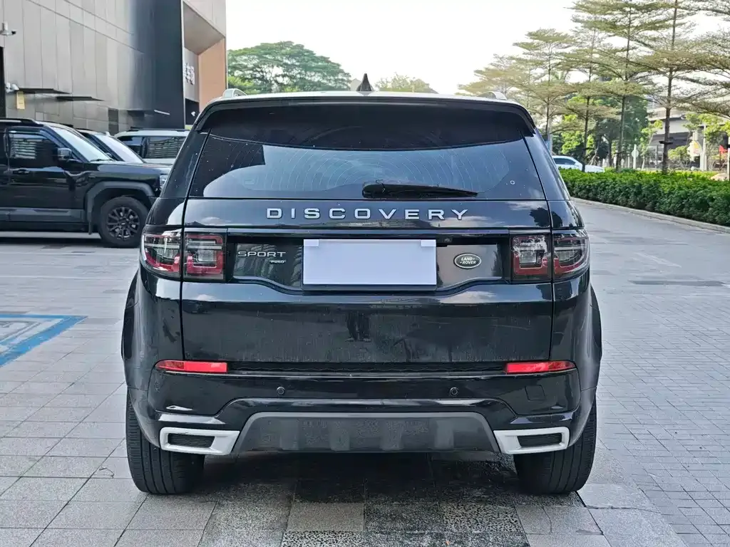 Land Rover Discovery Sport — фото 7