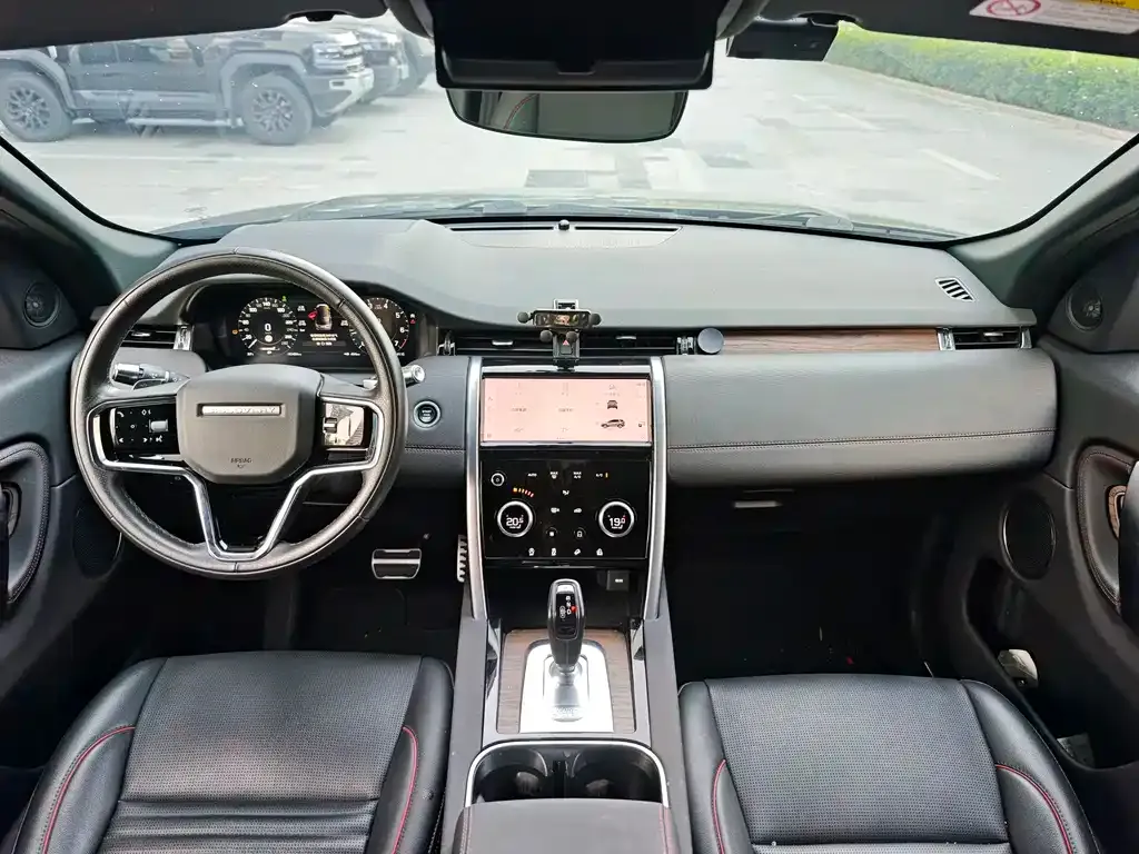 Land Rover Discovery Sport — фото 3