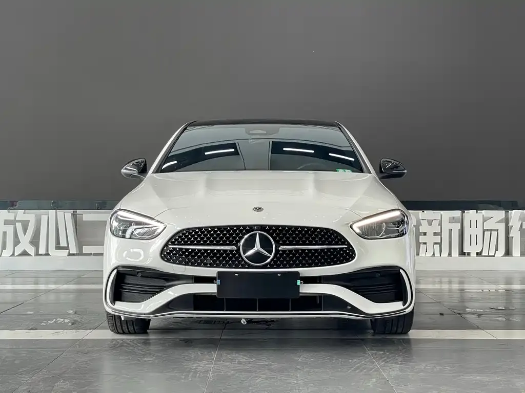 Mercedes-Benz C-Class — фото 4