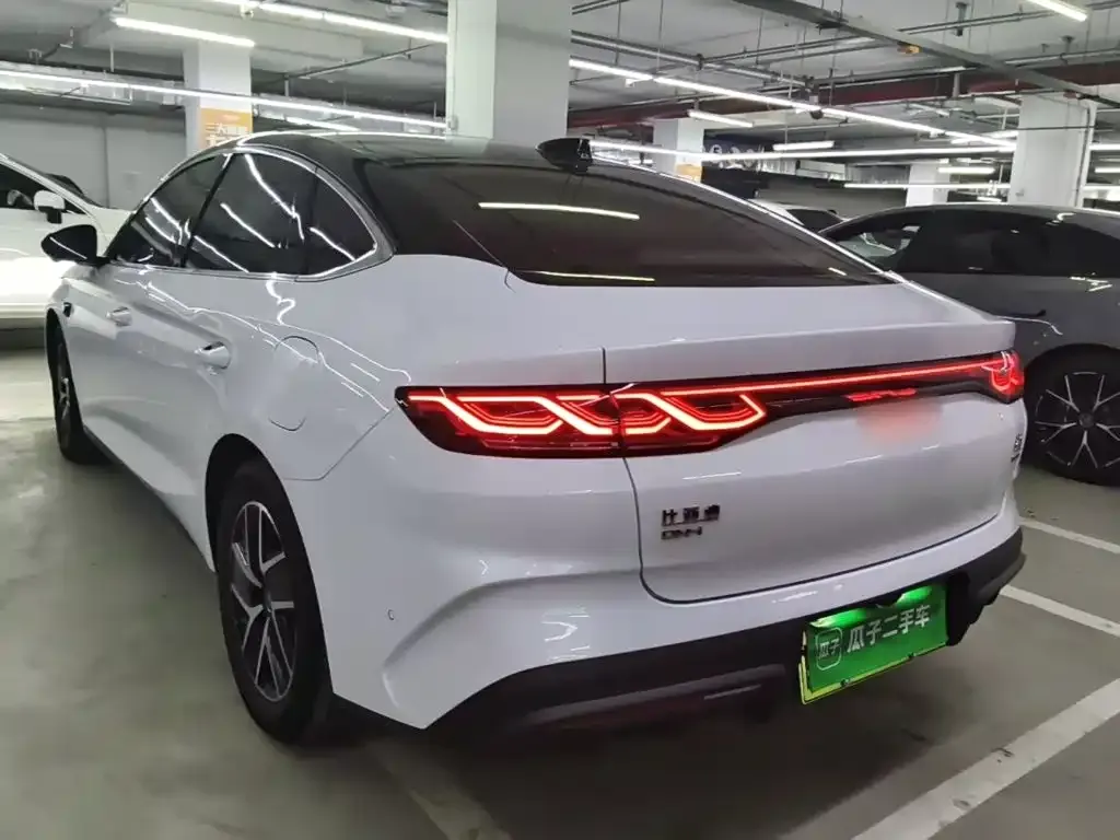 BYD Qin L — фото 8