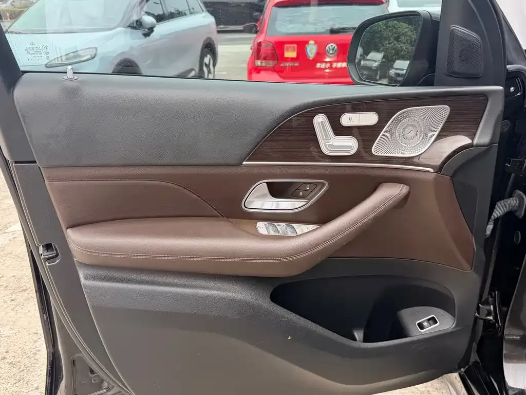 Mercedes-Benz GLE (Import) — фото 10