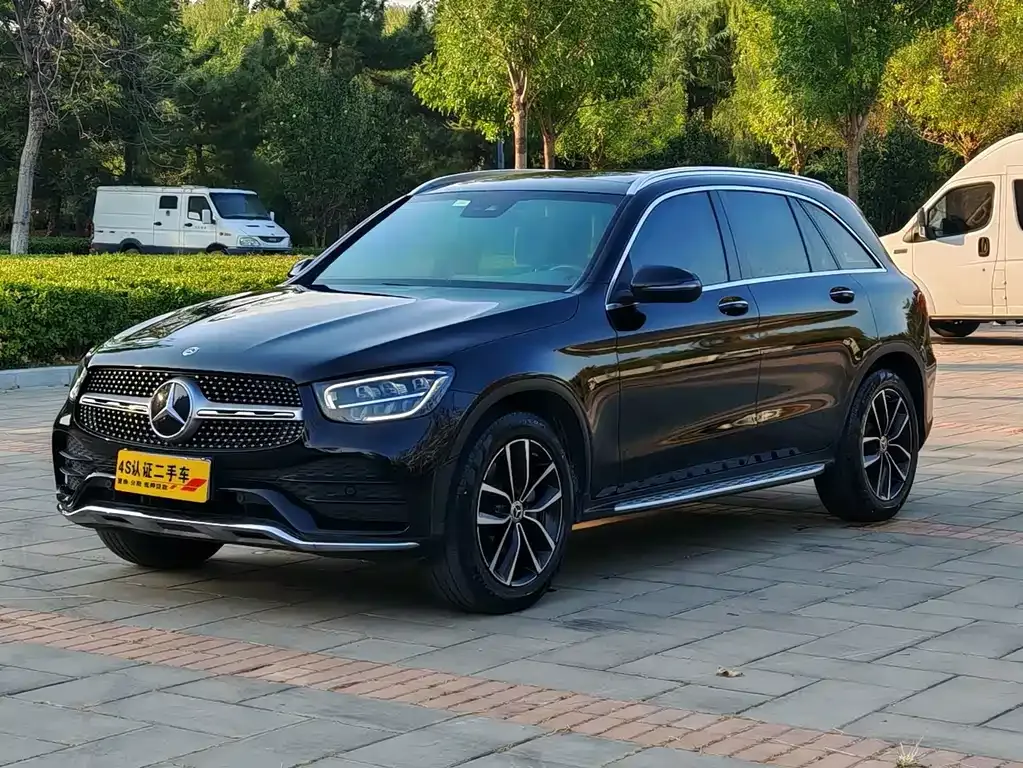 Mercedes-Benz GLC — фото 1