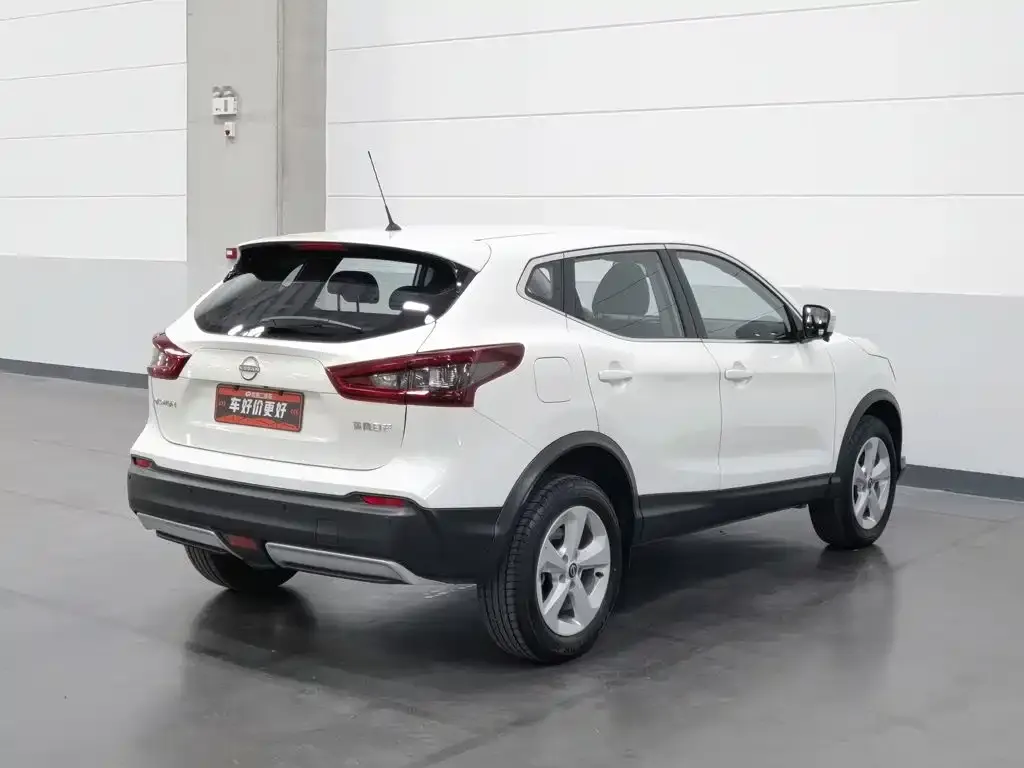 Nissan Qashqai — фото 5