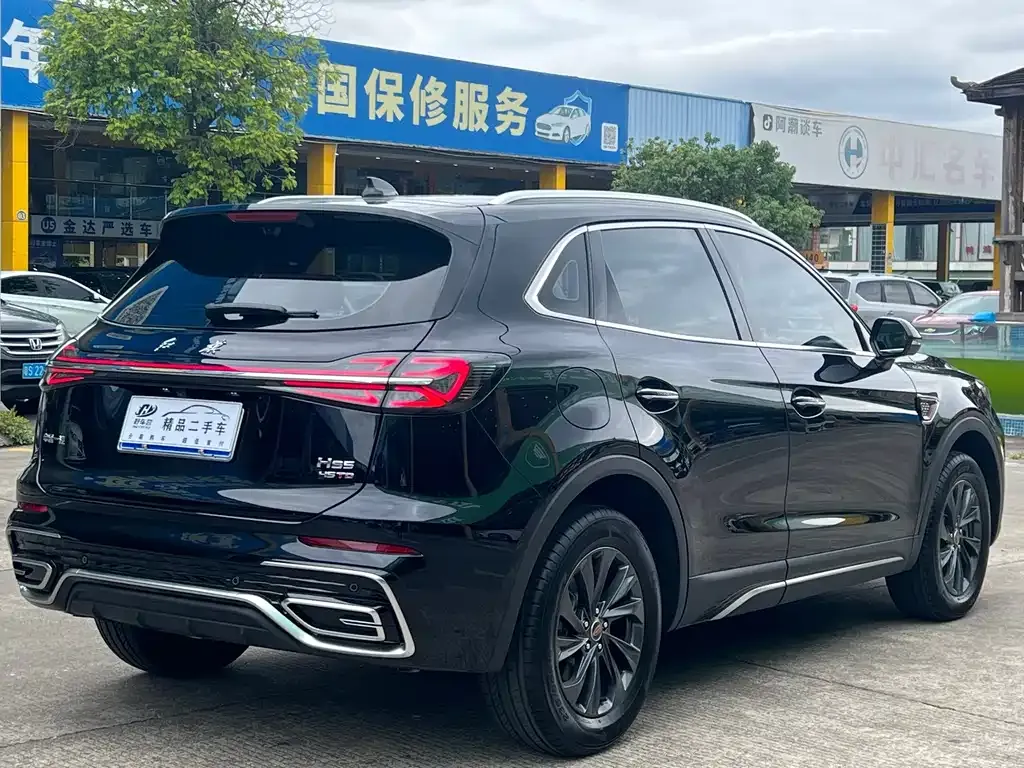 Hongqi HS5 — фото 6