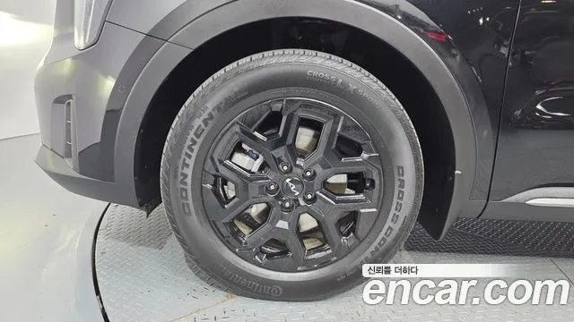 Kia Sorento — фото 7