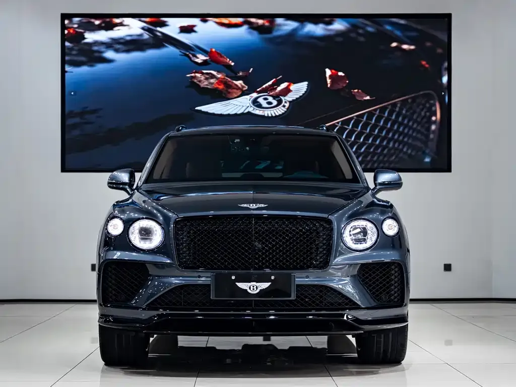 Bentley Bentayga — фото 8