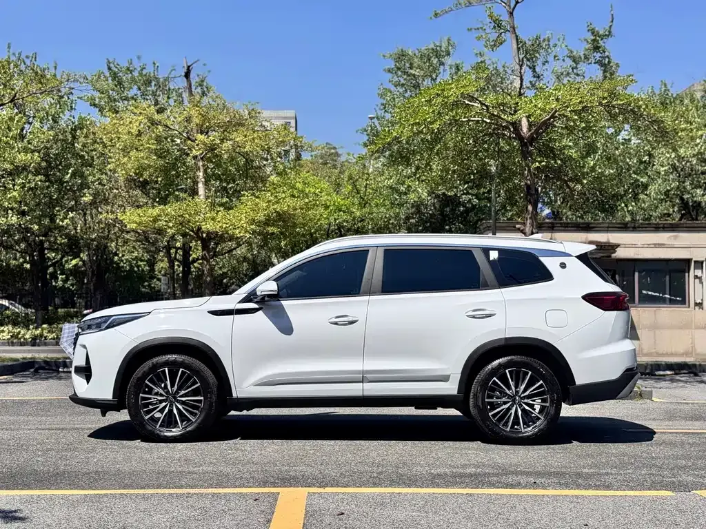 Chery Tiggo 8 PRO — фото 10