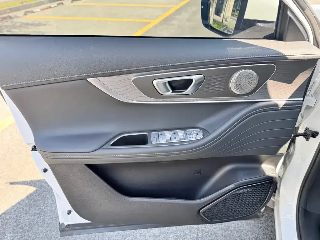 Chery Tiggo 8 PRO — фото 2