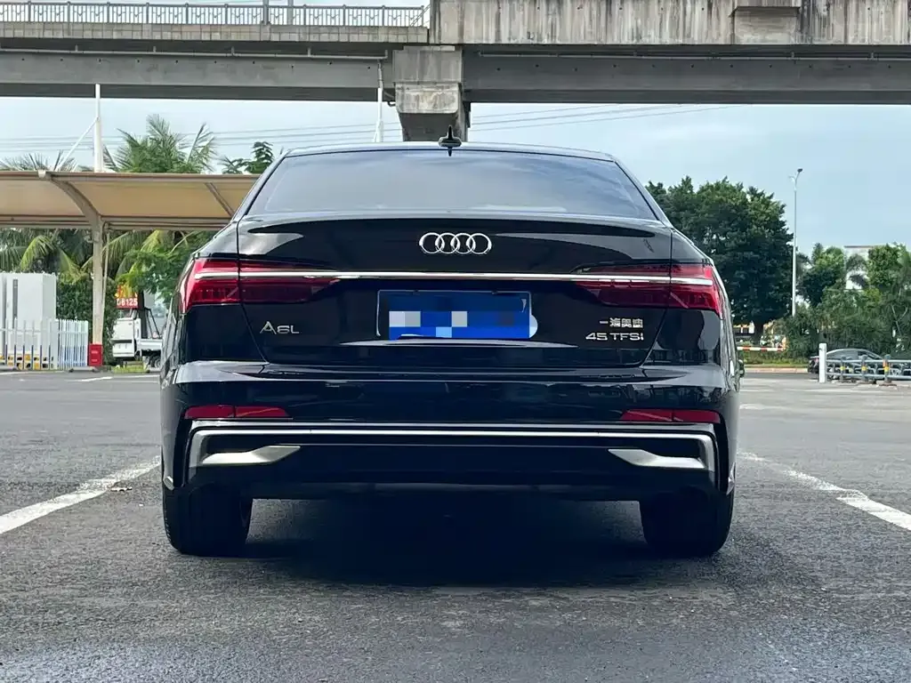Audi A6L — фото 3