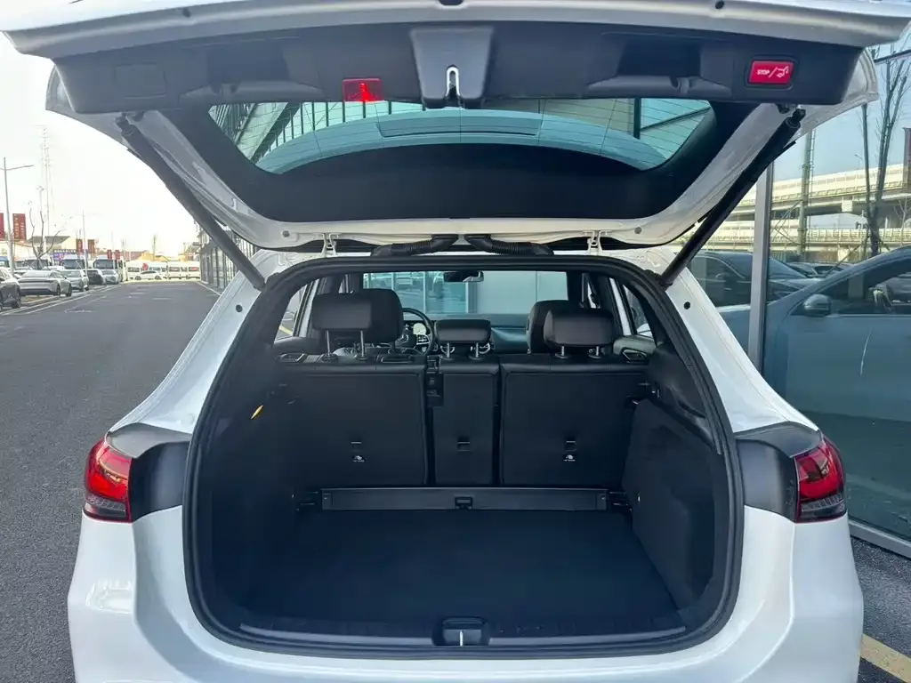Mercedes-Benz GLA — фото 10