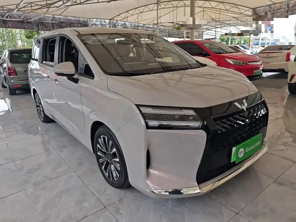 Wuling Xingguang 730 New Energy — фото 9