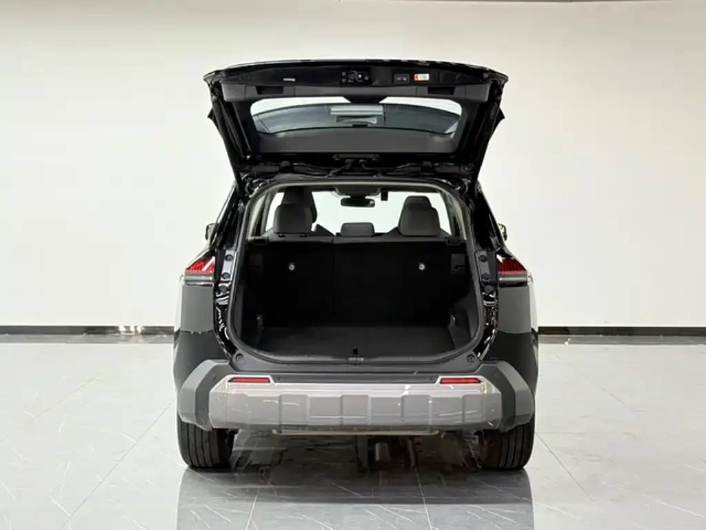 Toyota RAV4 — фото 2