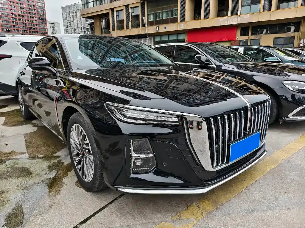 Hongqi H5 — фото 5