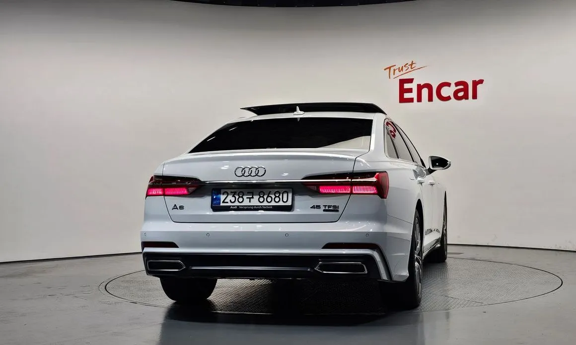 Audi A6 — фото 2