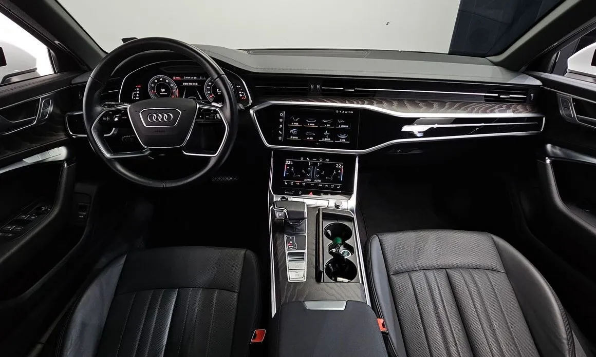 Audi A6 — фото 7