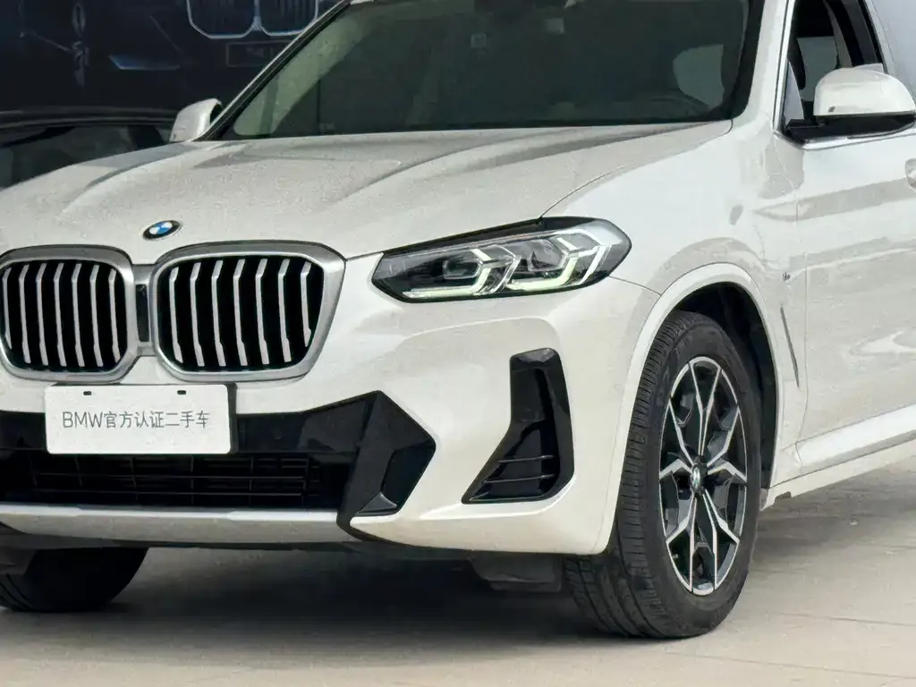 BMW X3 — фото 7