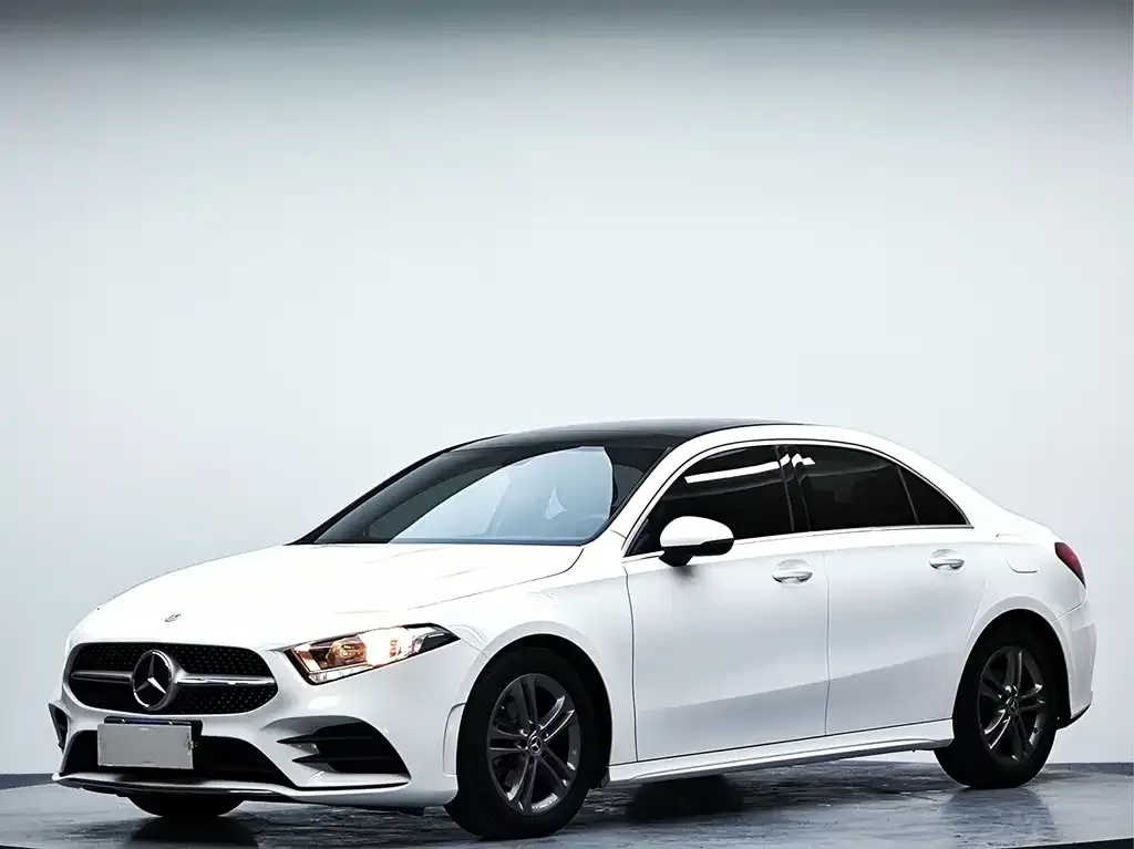Mercedes-Benz A-Class — фото 6