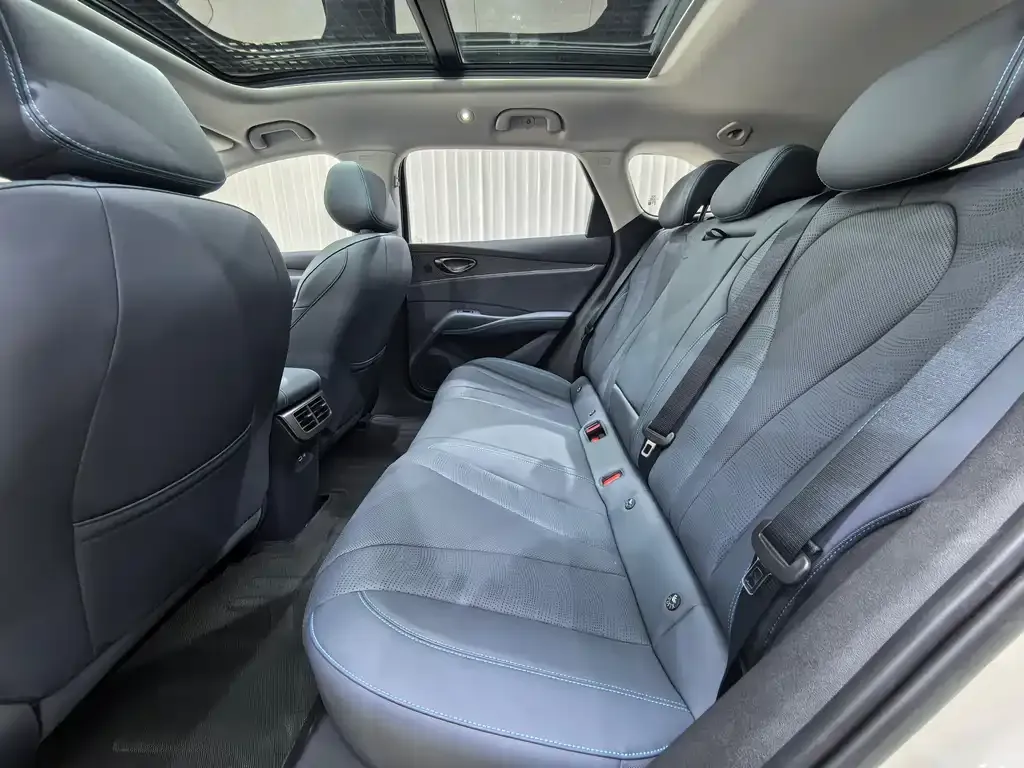 BYD Seal 06 DM-i Touring — фото 4