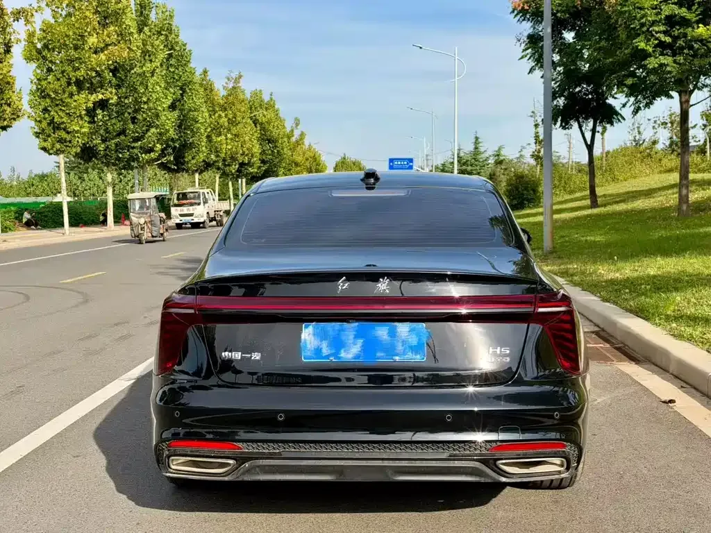 Hongqi H5 — фото 7