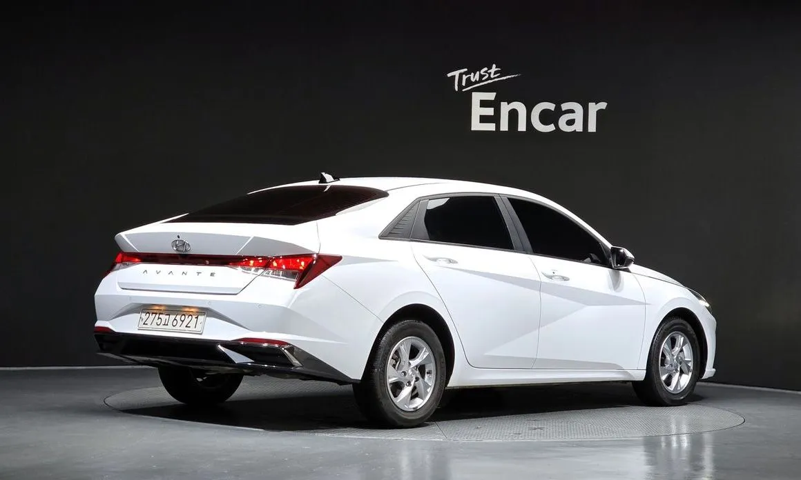 Hyundai AVANTE — фото 7