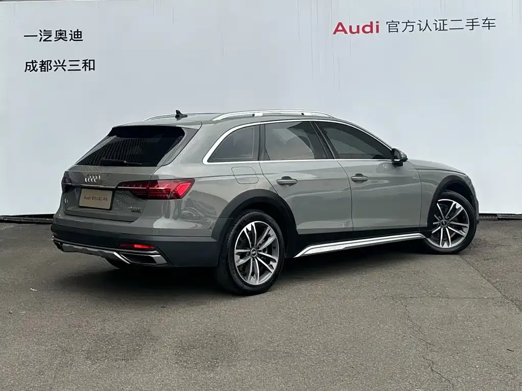 Audi A4 (Import) — фото 5