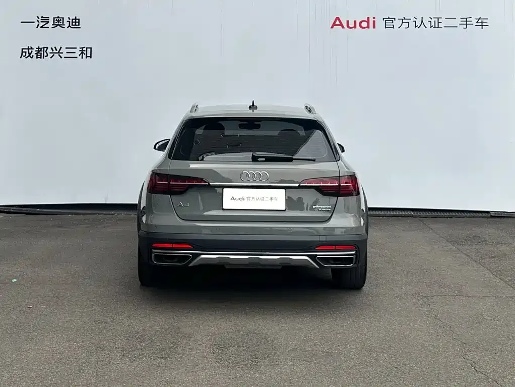 Audi A4 (Import) — фото 9