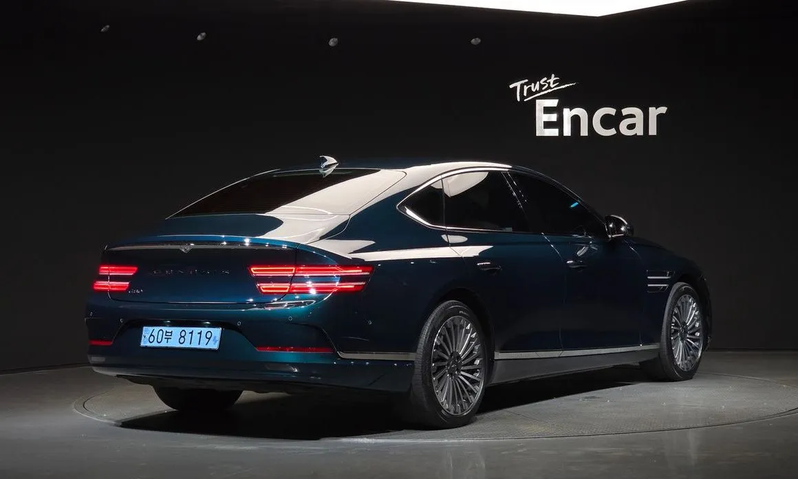 Genesis G80 — фото 10
