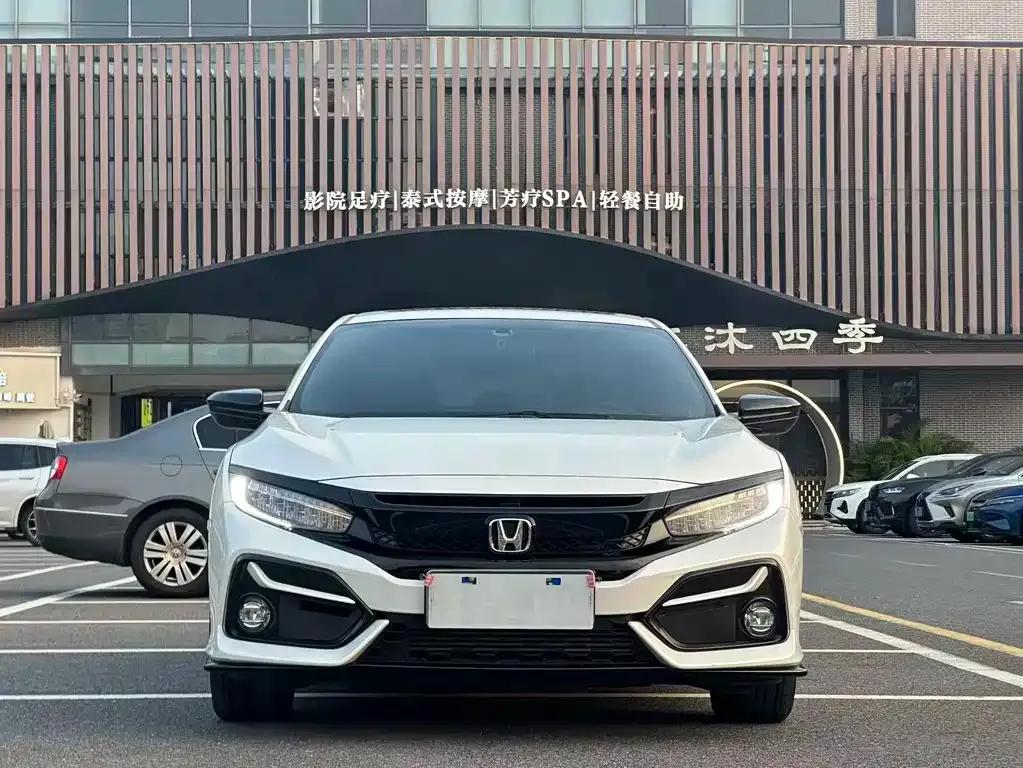 Honda Civic — фото 5
