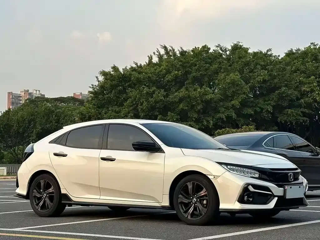 Honda Civic — фото 9