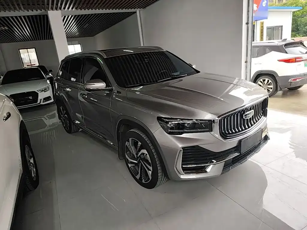 Geely Xingyue L — фото 1