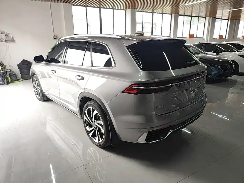 Geely Xingyue L — фото 2