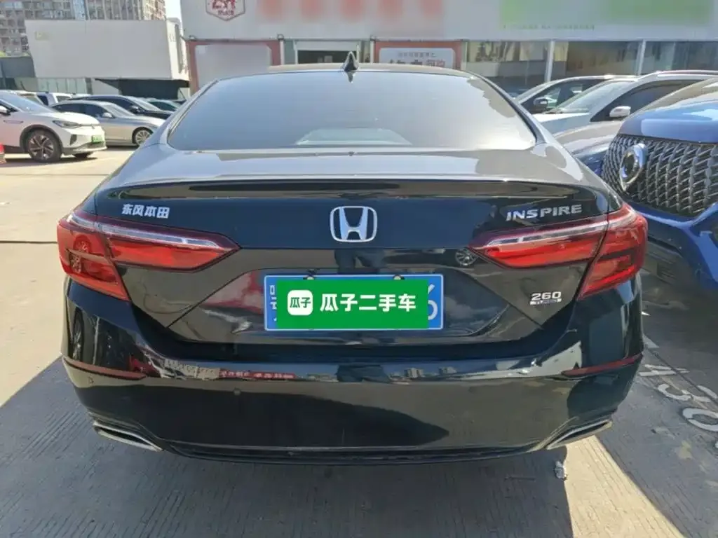 Honda Inspire — фото 9