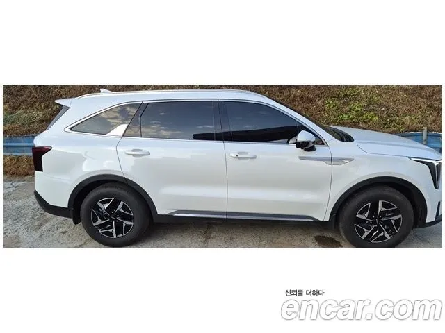 Kia Sorento — фото 5