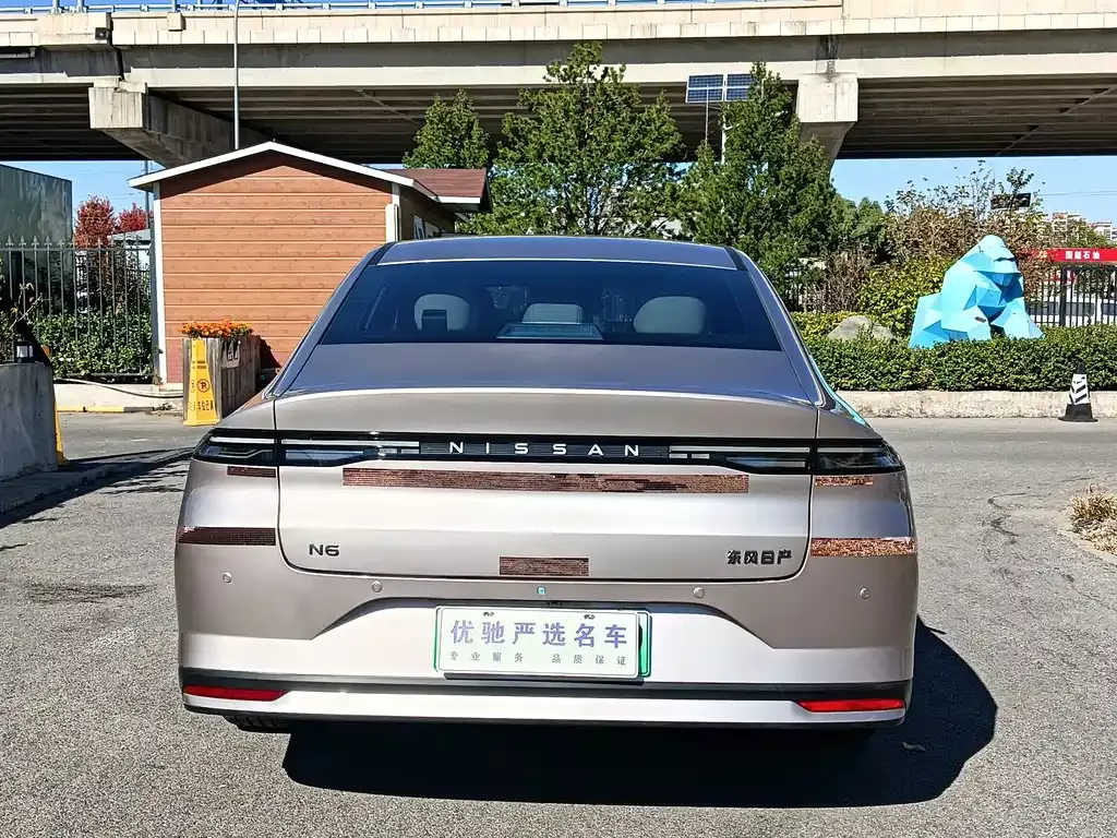 Nissan N6 — фото 5