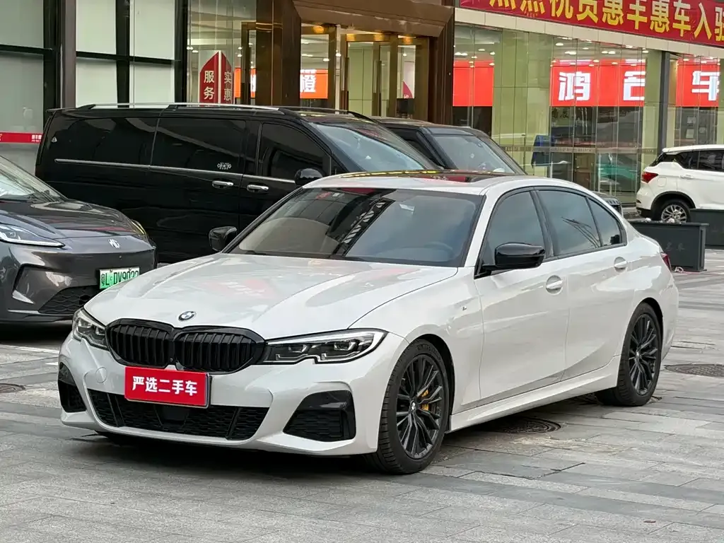 BMW 3 Series — фото 1
