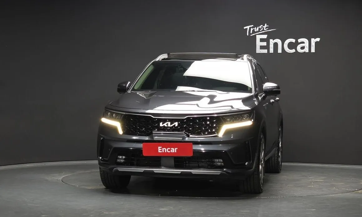 Kia Sorento — фото 7