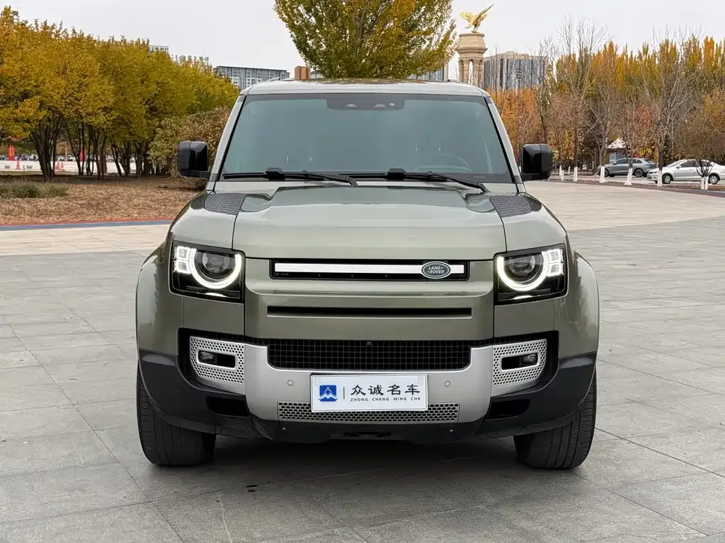 Land Rover Defender — фото 4