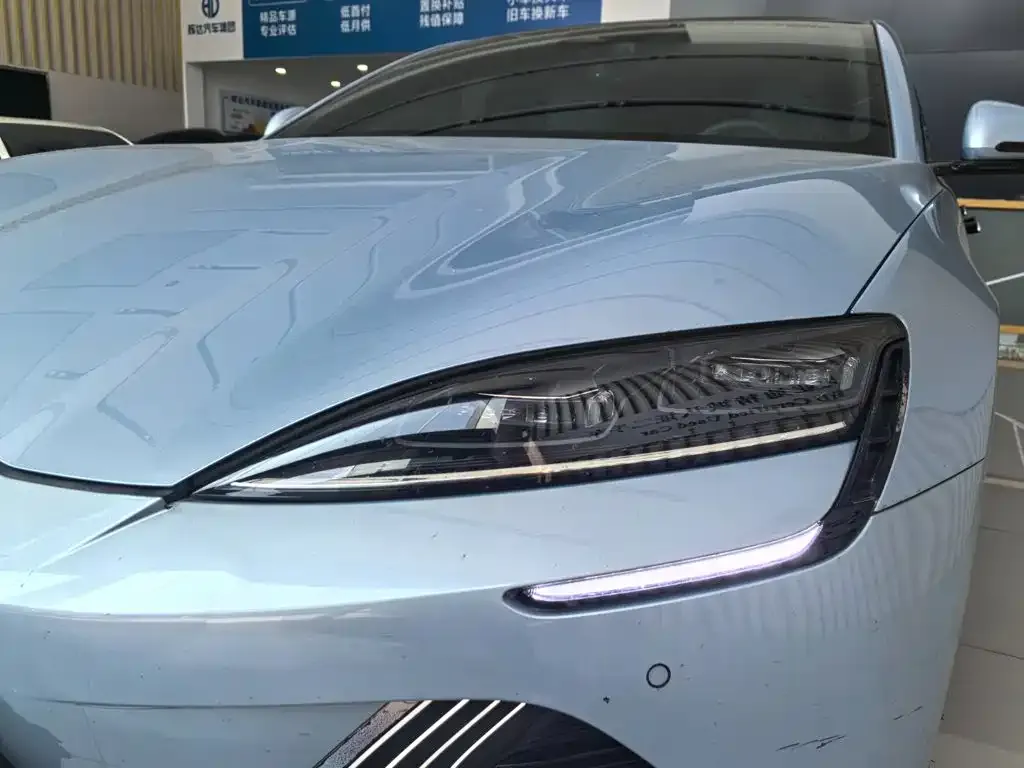 BYD Seal — фото 9